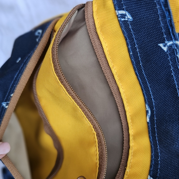 Kavu bagaroo fly fish cross bag. - Picture 8 of 10